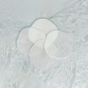 Disque de tonification semi-gel à texture sèche et lisse, effet rafraîchissant et doux pour les soins cosmétiques de la peau - Product Image 1