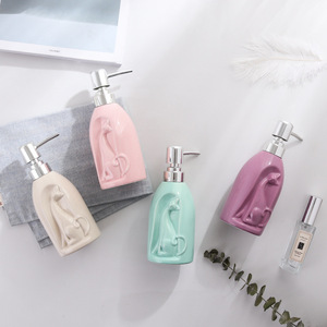 Fábrica de Cerámica <span class=keywords><strong>Guyun</strong></span>, Venta al por Mayor de Botellas de Líquido para Baño de Hotel, Personalización con Logotipo de Empresa, Botellas de Jabón de Manos Personalizadas - Product Image 4