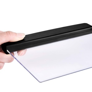 ไฟอ่านหนังสือ ไฟกลางคืน ไฟ LED พกพา ไฟตั้งโต๊ะ LED สำหรับหอพัก ไฟอ่านหนังสือสำหรับนักเรียน ไฟห้องนอน ป้องกันสายตา - Product Image 3