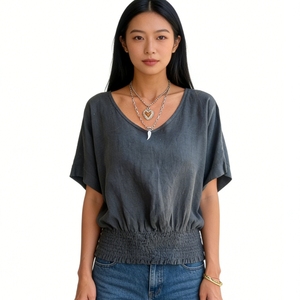 Damen V-Ausschnitt Kurzarm Bluse mit Geraffter Taille aus Leinen Lässige Weite Passform Oberteil Sehe Fashion - Product Image 2