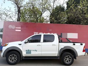 Pick-up d'occasion Foton TUNLAND E5 2018, version Confort, 5 places, <span class=keywords><strong>essence</strong></span>, conduite à gauche, boîte manuelle, sièges en cuir – Vente Flash - Product Image 3