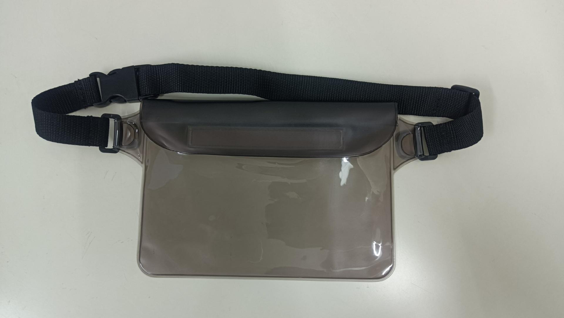 กึ่งโปร่งใสสีดำ