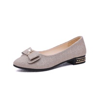 Chaussures plates confortables et décontractées pour femmes, à bout pointu, brillantes, respirantes, de haute qualité, personnalisables