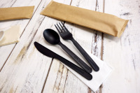 Personnalisé Réutilisable En Plastique CPLA Mariage Blanc Biodégradable Fourchettes Cuillères et Couteaux PLA Couverts Ensemble