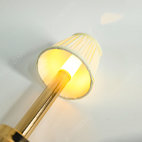 Lampe de table LED sans fil rechargeable moderne, simple et écologique, à commande tactile, portable, en tissu, pour la décoration de café et de restaurant, flexible
