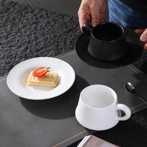 Stile europeo personalizzato Logo Drinkware Set caffè in <span class=keywords><strong>ceramica</strong></span> e <span class=keywords><strong>tazza</strong></span> da tè <span class=keywords><strong>con</strong></span> piattino può essere personalizzato colori - Product Image 4