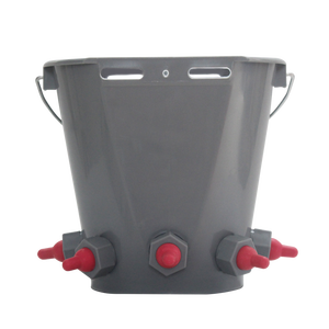 Secchio per l'alimentazione delle capre da 8 litri con <span class=keywords><strong>2</strong></span> tettarelle per attrezzature da allevamento lattiero-caseario - Product Image 4