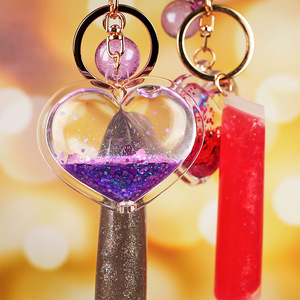 Love Gantungan Kunci Rantai Manik-manik, <span class=keywords><strong>Lip</strong></span> <span class=keywords><strong>Gloss</strong></span> Tanpa Logo Hadiah Minyak Bibir Rasa Buah - Product Image 2