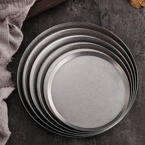 Assiette Plate Vintage en Acier Inoxydable, Plateau Rétro de Luxe Léger pour Plats Occidentaux, Desserts et Steaks, Angle Droit - Product Image 3