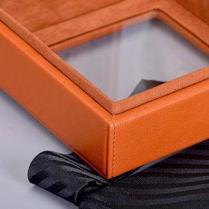 Remontoir de <span class=keywords><strong>montre</strong></span> automatique unique en cuir PU de haute qualité remontoir de <span class=keywords><strong>montre</strong></span> automatique économique Design attrayant boîtes de <span class=keywords><strong>montre</strong></span> étuis - Product Image 4