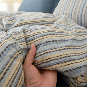 批发简约INS风格柔软透气棉床上用品套装100% 纯棉四季宿舍使用 - Product Image 3