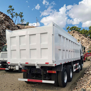Camion <span class=keywords><strong>benne</strong></span> basculante d'<span class=keywords><strong>occasion</strong></span> Sinotruck Howo Diesel poids lourd 8x4 12 roues 40 tonnes à prix réduit - Product Image 1