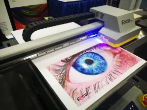 A1 6090 UV 프린터 I3200 헤드 플랫 침대 인쇄 기계 양각 효과 건조기 LED 램프 UV 프린터 PVC ID 카드 공장 가격