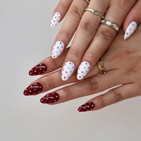 Ongles en acrylique à presser, forme amande, motif pois rouge et blanc contrastant, personnalisables avec estampage doré, longueur moyenne, 10 pièces, boîte en papier