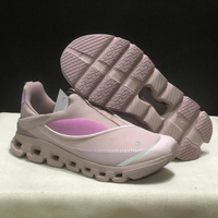 Chaussures de course ultra-légères et respirantes personnalisées pour hommes et femmes, idéales pour les activités de plein air, le sport décontracté et la mode hivernale.