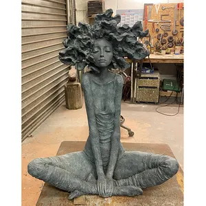 Statue décorative en Bronze, taille réelle, Sculpture de fille assise en métal, jardin