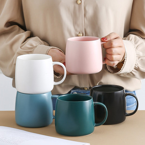 Tazas de Café Negras Mate con Logotipo Personalizado, Taza de Té de Cerámica para Oficina - Product Image 4