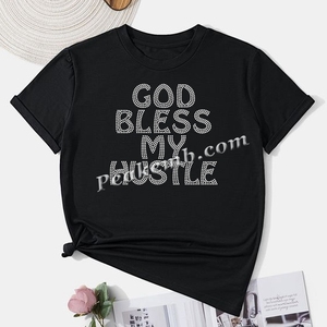 Design Personalizzato 'God Bless My Hustle' in Materiale Coreano, Motivo con Cristalli e Strass Termoadesivi, Stampa Elastica - Product Image 4