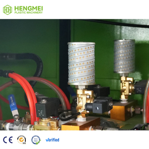 Un ventilateur un réchauffeur de préforme 1000ml 1L 1.5L 2000ml 2L 2 <span class=keywords><strong>litres</strong></span> rond carré plat conteneur bouteille bocaux en <span class=keywords><strong>plastique</strong></span> fabricant - Product Image 4