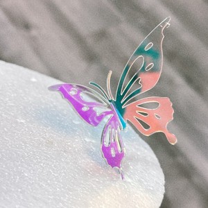 Decoración de Pastel de Mariposa Iridiscente 3D de Little Red Book, Decoración de Pastel de Mariposa Acrílica, Inserto para Pastel - Product Image 4