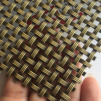 Maille en acier inoxydable à triple fil plat pour plafonds de halls d'ascenseurs, panneaux intérieurs et écrans décoratifs