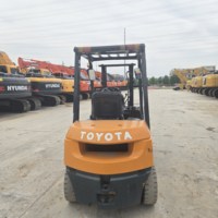 Chariot élévateur agricole Toyota 30 de 3 tonnes, 90 % neuf, d'origine japonaise, avec moteur EPA CE et roulements testés et certifiés