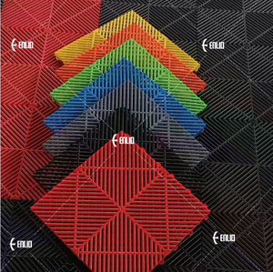 Carreaux de sol de garage antidérapants auto-adhésifs colorés <span class=keywords><strong>parquet</strong></span> résistant aux <span class=keywords><strong>tapis</strong></span> en plastique PP pour sol en vinyle de voiture - Product Image 3