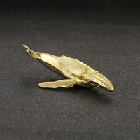 Sculpture artisanale miniature antique de baleine, statue d'ornement de requin