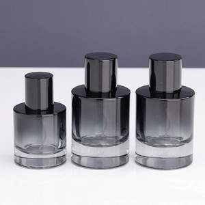 Cilinder 30Ml 50Ml Gradiënt Zwarte Krimp Hals Lege Glazen Parfum Spuitfles Met Magnetische Dop - Product Image 3