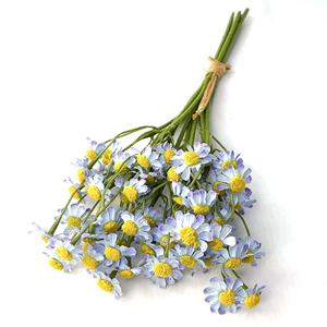 Hochwertiges künstliches Gänseblümchen-Kamillen-Blumen bündel für Wohnkultur Weihnachten Muttertag Valentinstag Neujahr Halloween - Product Image 2