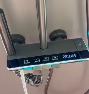 Pistolet thermostatique Offre Spéciale gris LED salle de bain douche pluie ensemble en aluminium pour <span class=keywords><strong>appartement</strong></span> luminaires de bain mélangeurs hôtels vanne en céramique - Product Image 3