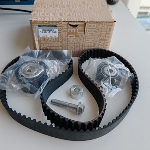 Kit <span class=keywords><strong>de</strong></span> <span class=keywords><strong>courroie</strong></span> <span class=keywords><strong>de</strong></span> <span class=keywords><strong>distribution</strong></span> moteur pour Renault Clio <span class=keywords><strong>Duster</strong></span> Kaptur K045550XS KTB899 130C13130R 530063810 - Product Image 2