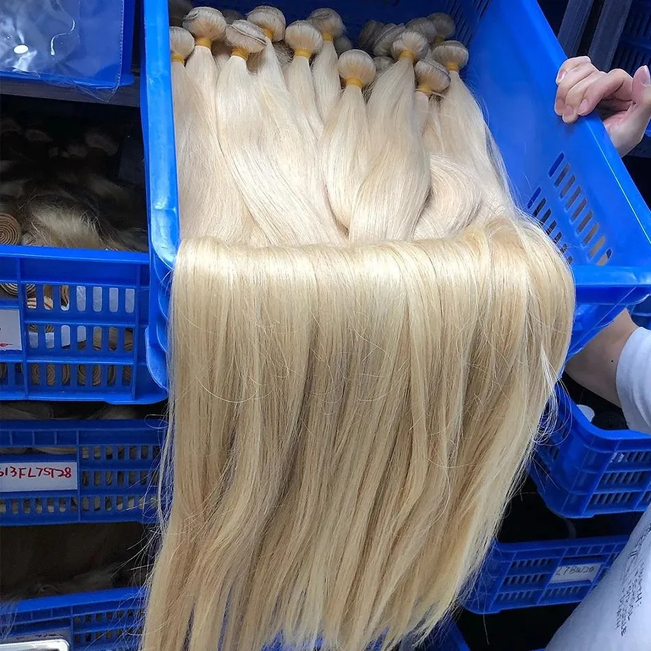Оптовая продажа 613 с кутикулой в одном направлении бразильские волосы Virgin (не подвергавшиеся химическому воздействию) в русский блонд Девы пучок человеческих волос, 40 дюйма блонд, человеческие бразильские человеческие волосы наращивание волос