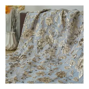 Di alta qualità in poliestere 100% Jacquard tessuto tessuto di broccato motivo floreale per il vestito