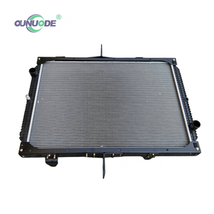 หม้อน้ำรถบรรทุกหนัก WG9725530150 ระบบระบายความร้อนถังน้ำอลูมิเนียมสำหรับรถผสมคอนกรีต <span class=keywords><strong>รถ</strong></span>ดัมพ์ <span class=keywords><strong>รถ</strong></span>แทรกเตอร์ - Product Image 1