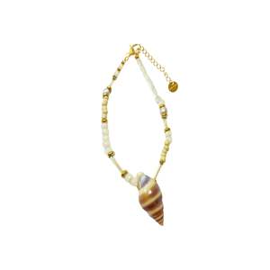 Fashion Beaded <b>Bracelet</b> With <b>Shell</b> Pendant PVD Gold Plated 316L Stainless Steel Sustainable Design - Product Image 1