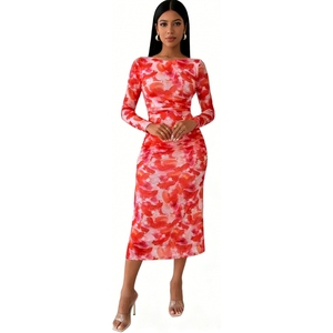 Vestido midi de malla transparente con estampado floral rojo para mujer, vestido de fiesta ajustado de manga larga con cintura fruncida a la moda - Product Image 5