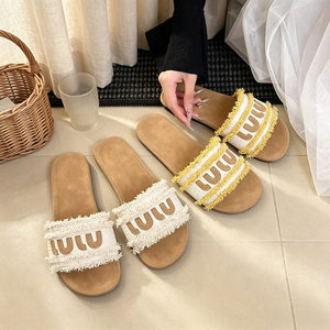Chaussons de luxe de haute qualité de style français pour femmes, chaussures de créateur, sandales d'été tendance pour l'extérieur, possibilité de personnaliser le logo - Product Image 1
