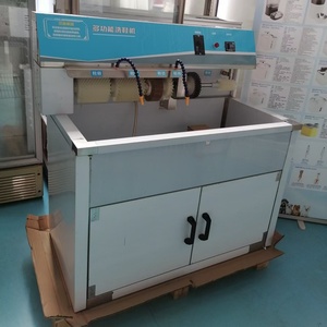 Macchine per la Pulizia delle <span class=keywords><strong>Scarpe</strong></span> Semiautomatiche Commerciali all'Ingrosso dalla Fabbrica, Elettriche ad Acqua Fredda con Autopulizia Continua per <span class=keywords><strong>Lavaggio</strong></span> Calzature - Product Image 1