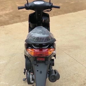 Scooter <span class=keywords><strong>Yamaha</strong></span> Qige modèle <span class=keywords><strong>100cc</strong></span>, <span class=keywords><strong>moto</strong></span> à essence pour la ville, vitesse maximale >110 km/h, motos à essence - Product Image 6