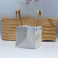 Sac cadeau en papier blanc personnalisé avec fenêtre en PVC transparent et poignée en ruban, petit sac de transport pour emballage cadeau