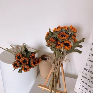 Magnifiques fleurs séchées en gros, tournesol préservé, personnalisation sur mesure de haute qualité pour l'Aïd, Diwali, la Saint-Valentin, la décoration de la maison et des événements - Product Image 3
