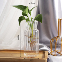 Vase à fleurs en verre de décoration d'intérieur nordique de haute qualité en gros, surface origami, cristal, arrangement floral, récipient