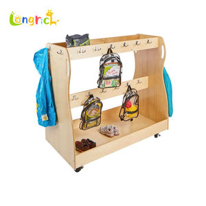 Ensemble de cintres mobiles modernes de haute qualité pour enfants Rail en bois pour garderie préscolaire <span class=keywords><strong>maternelle</strong></span> chambre salon Application - Product Image 2