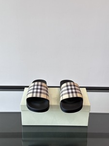 Chaussons de luxe de haute qualité à semelle plate, chaussures de plein air tendance pour femmes, chaussures de marche et de loisirs, sandales - Product Image 5