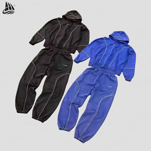 <span class=keywords><strong>Tuta</strong></span> da Jogging a due pezzi riflettente personalizzata di alta qualità del produttore di abbigliamento <span class=keywords><strong>pantaloni</strong></span> giacca con cappuccio tute in tinta unita - Product Image 1