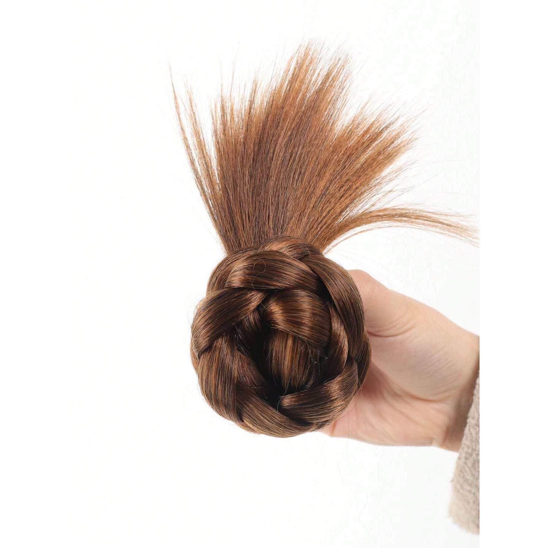 สีน้ำตาลอ่อน