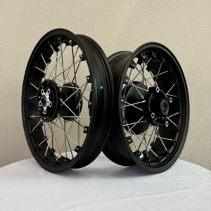 Buje de Rueda con Radios sin Cámara, Apto para Modificación de Buje de Rueda Honda CB500X, <span class=keywords><strong>Llanta</strong></span> de Motocicleta, Solo para Modelos con Freno de Disco Único - Product Image 2