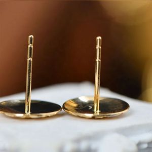 ต่างหูทองคำแท้ 18k ยี่ห้อ Xinfly รูปทรงกระดานหมากรุก ประดับเพชรและมุก เหมาะสำหรับเด็ก งานแต่งงาน งานเลี้ยง และงานหมั้น - Product Image 3