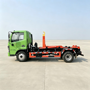 Camion à benne basculante Dong Feng Furika 8m³ 4x2 diesel, directement de l'usine, pour le transport de bacs à déchets amovibles - Product Image 2